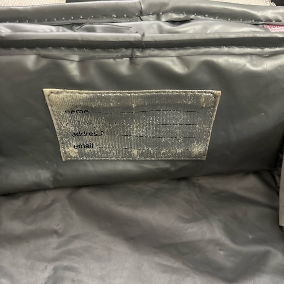 Pottery Barn lunch box - Picture 3 of 5